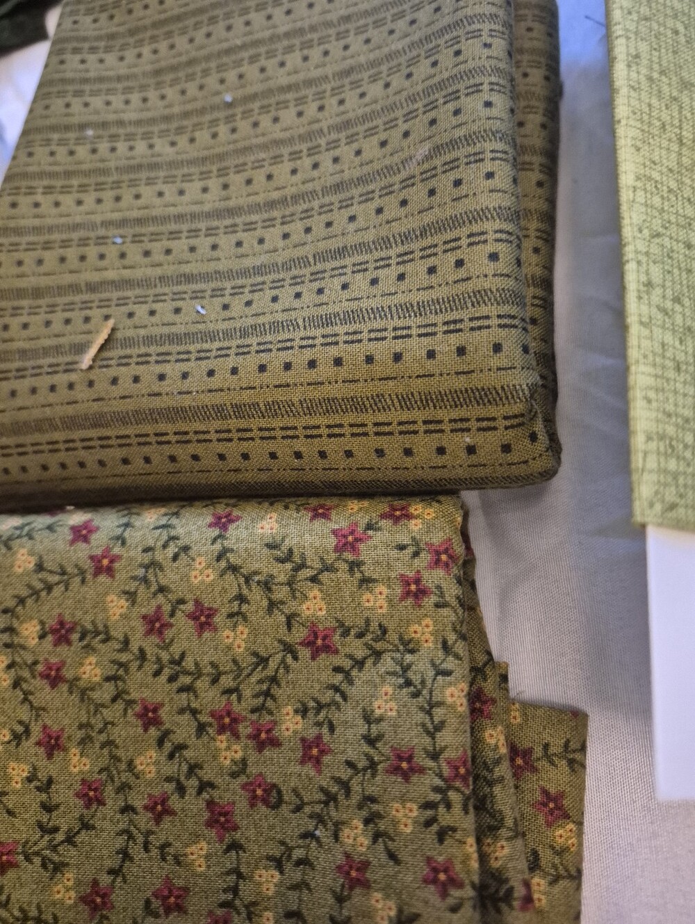 Assorted Quilt Fabric Bundle in Greens, Blues, Creams and Beige.  Yardage PLUS - Picture 11 of 15